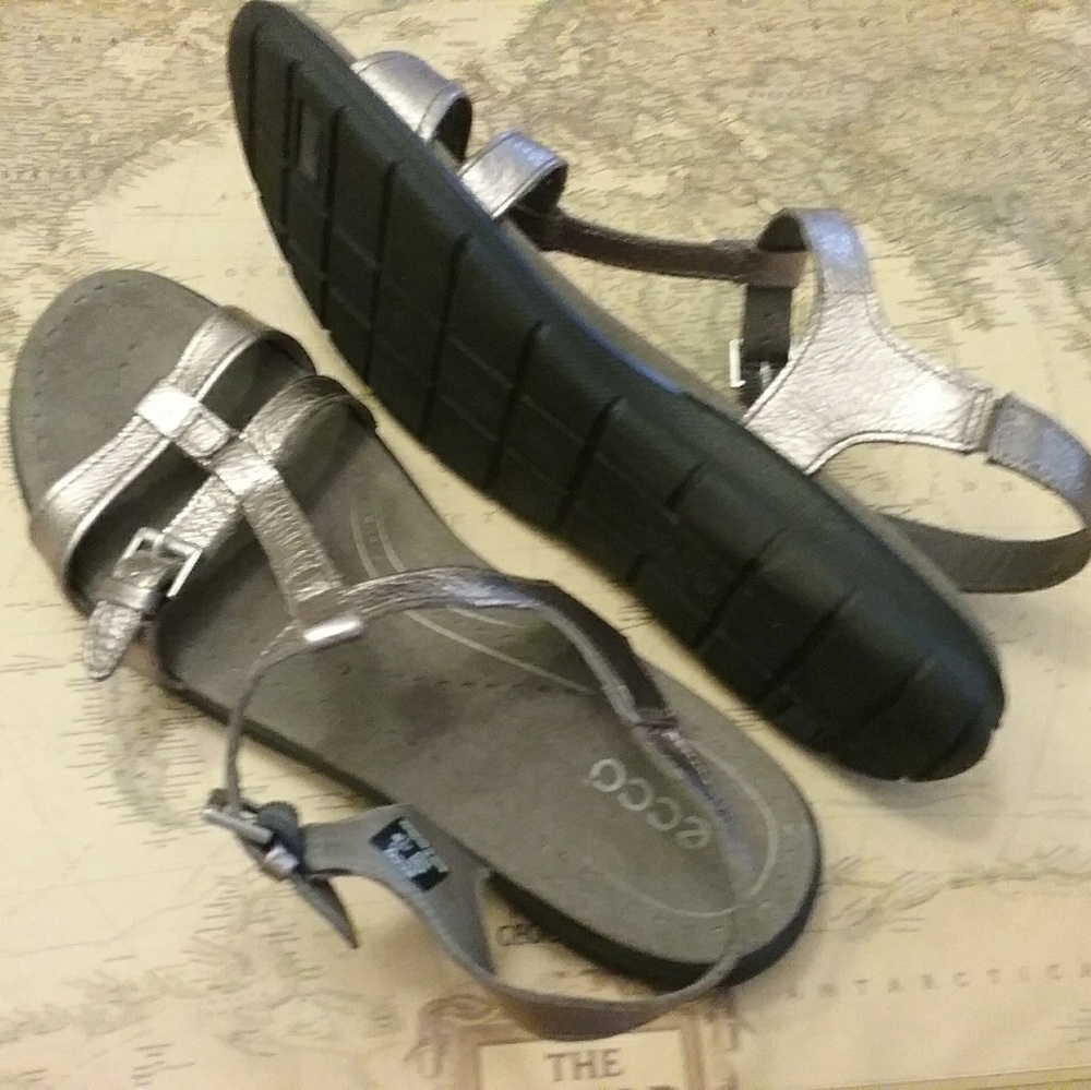 Women's sandals